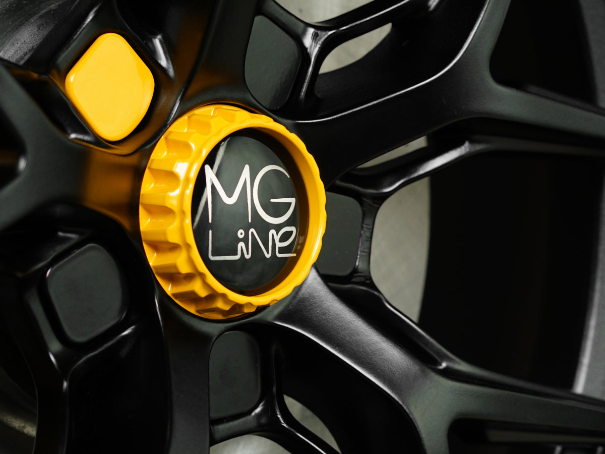 Lug Nut Covers for Motec Ultimate (MCR4)
